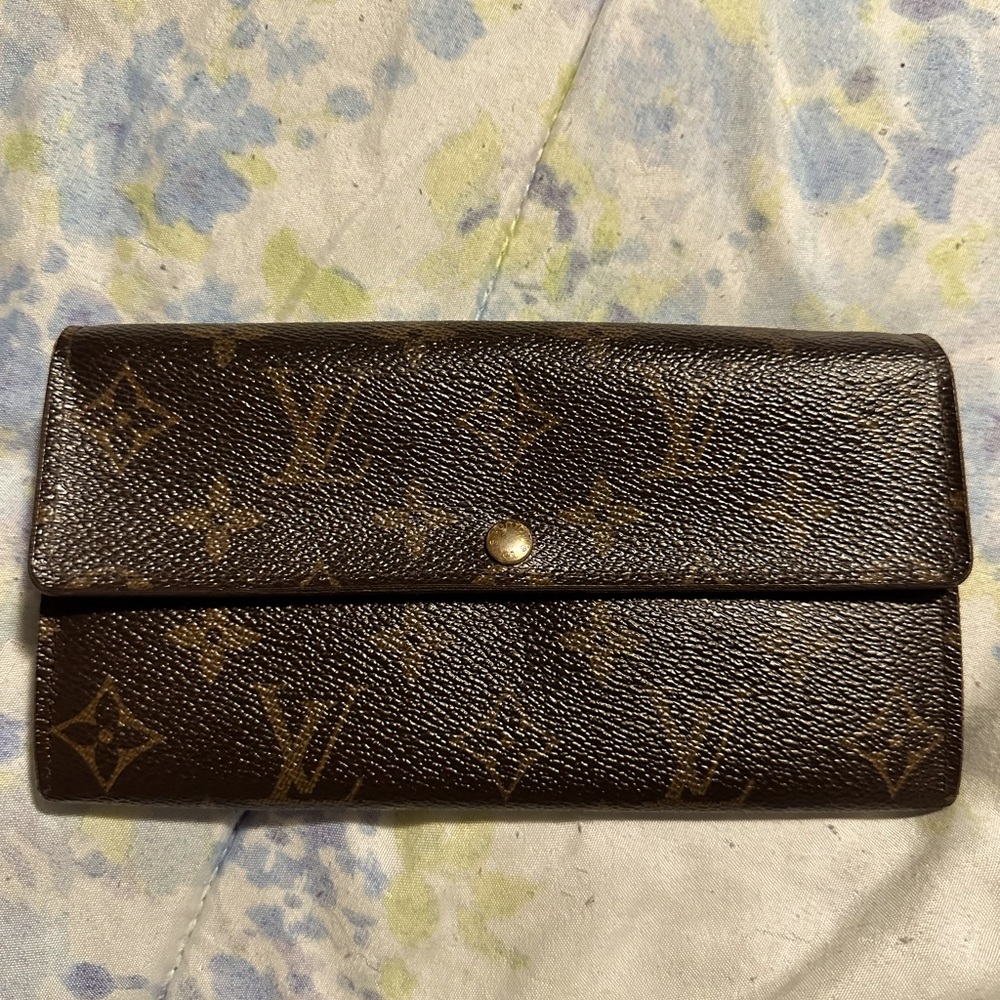 Louis Vuitton Damier Wallet